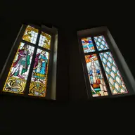 Idei moderne de decorare a locuintei cu vitralii