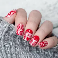 Manichiuri frumoase pentru sărbătorile de iarnă care se apropie!