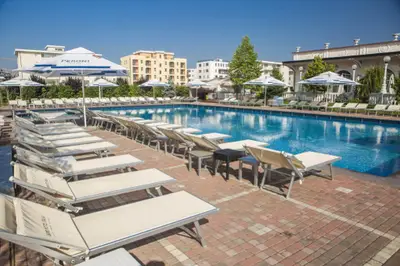 Piscina Grand Hotel Italia