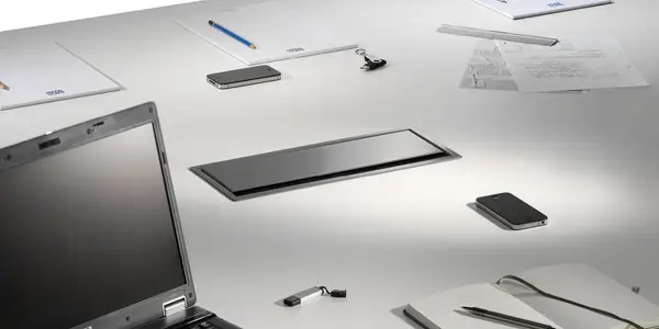 Priza Coni Incastrabila, curent + date + vga + usb