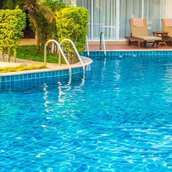 Alegerea si intretinerea unei piscine